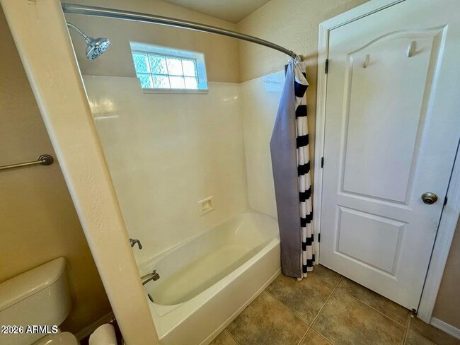 Building Photo - 12639 N 19th St