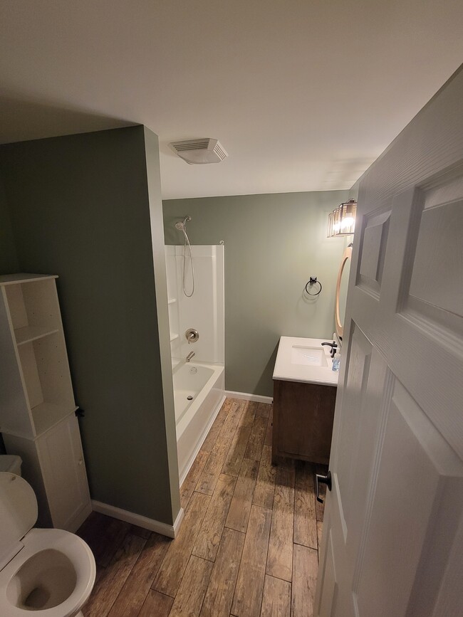 Building Photo - 808 W National Rd