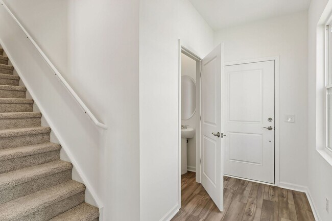 Building Photo - BRAND NEW - SINGLE FAMILY HOME IN COLUMBIA