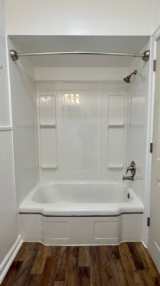 Building Photo - 678 S Dakota St