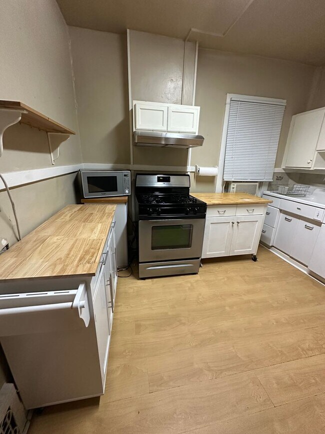 Building Photo - 865/871 S. Grant St.