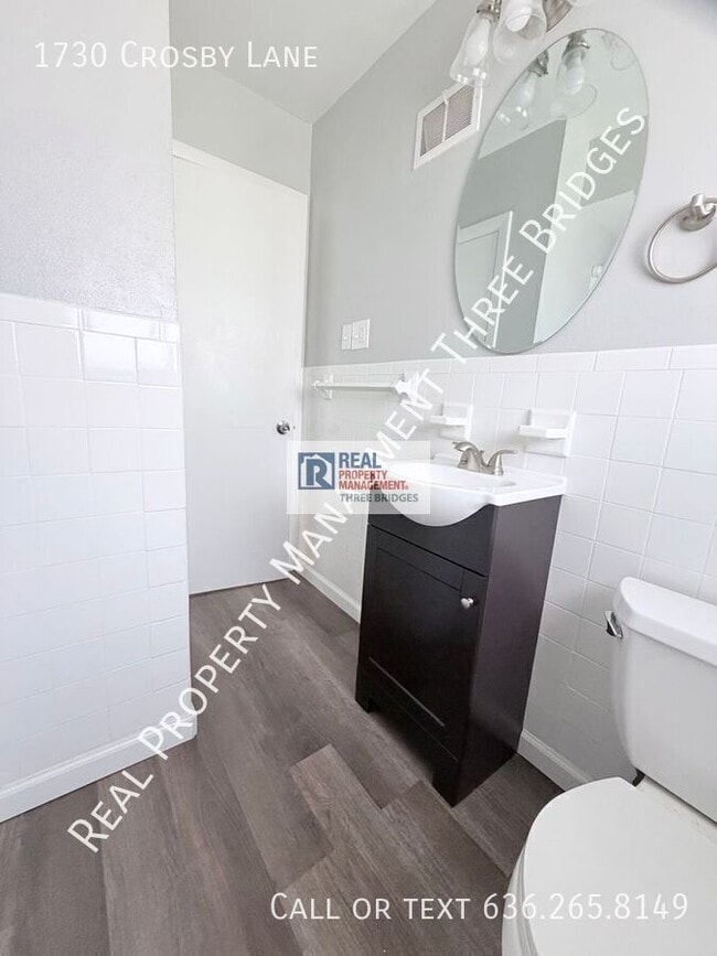 Building Photo - 1730 Crosby Ln