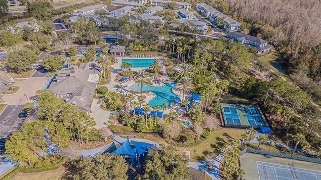 Building Photo - 20002 Heritage Point Dr