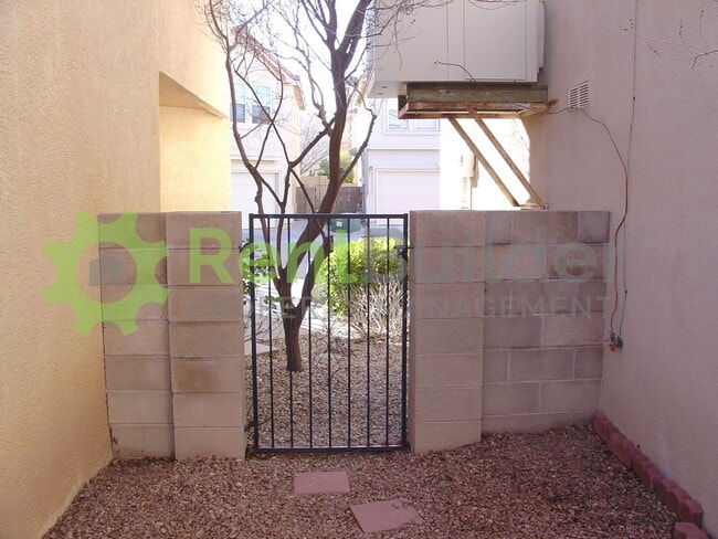 Building Photo - CALL US TODAY AT (505) 808-6467 TO SCHEDUL...