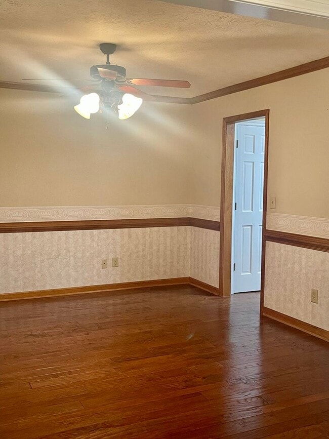 Building Photo - Beautiful Brick Ranch with basement