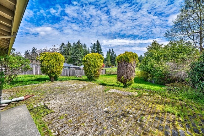 Building Photo - Lynnwood Rambler