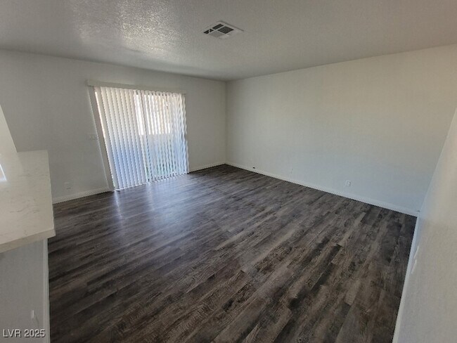 Building Photo - 2771 S Mountain Vista St