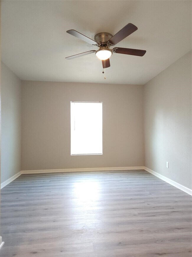 Building Photo - 6301 Anderson St