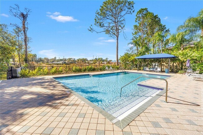 Building Photo - 8517 Edgewater Pl Blvd