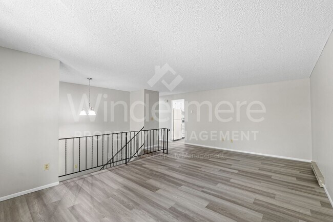 Building Photo - 2121 S Herald Rd