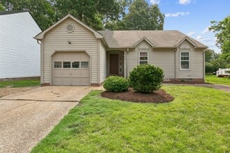 Building Photo - 903 Belvoir Cir