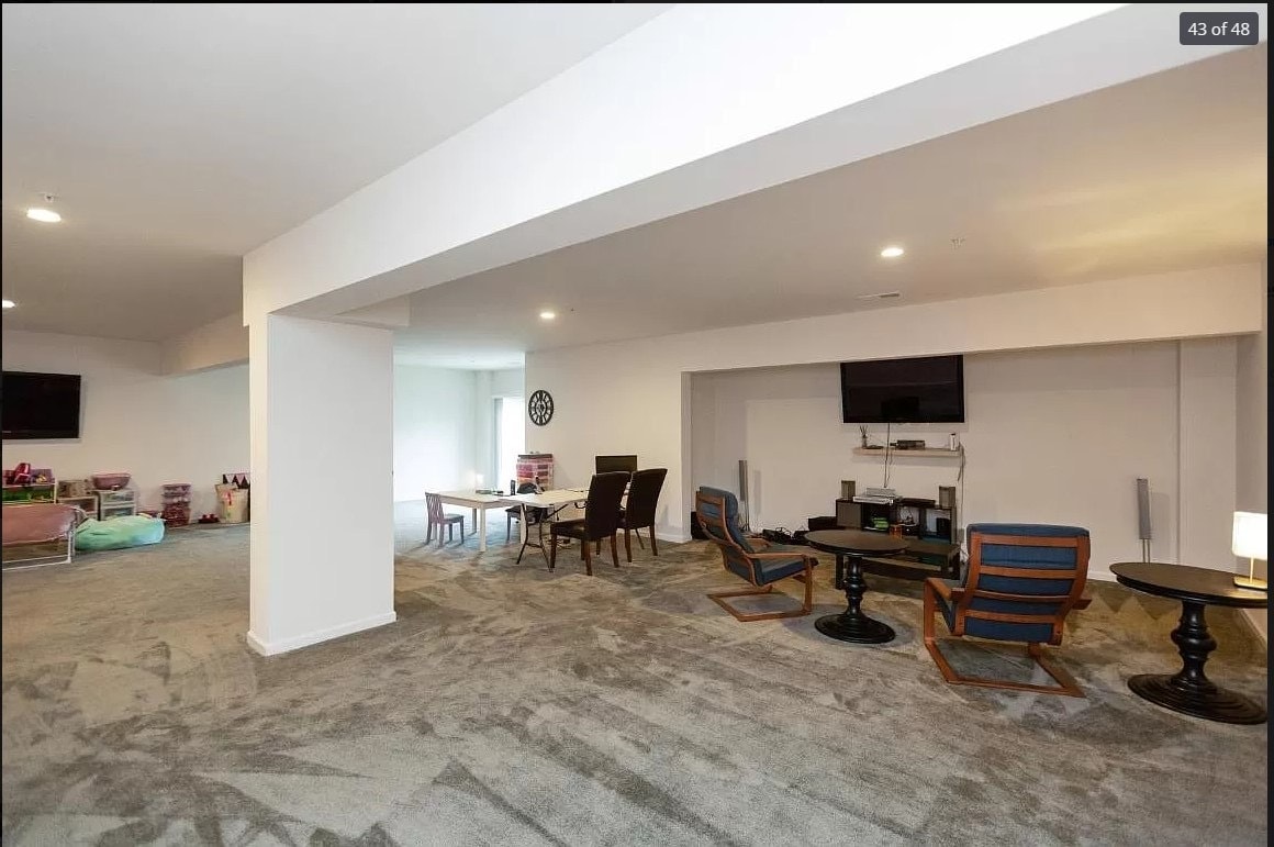 Building Photo - 11004 Fillys Ford Xing