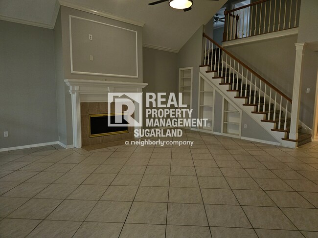 Building Photo - Elegant Living & Modern Comfort in Lexington Creek