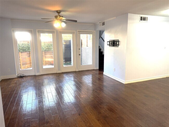 Building Photo - 6315 Deerwood Rd