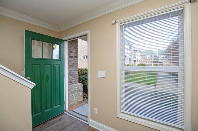 Building Photo - Townhome in Downtown Rock Hill | 3 Bed | 2 Bath | $1,750