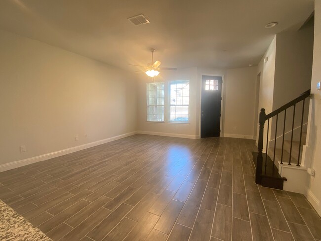 Living Room - 5509 Crosby Dr