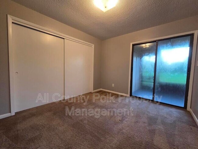 Building Photo - 4931 Malibu Ct