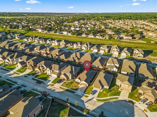 Building Photo - 15111 Longleaf Frst Dr