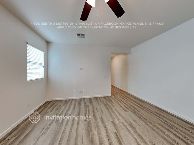 Building Photo - 17169 W Diana Ave