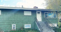 Building Photo - Graves Court Duplex