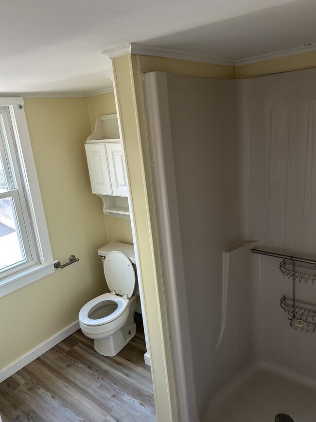 Building Photo - 45 Getchell Corner Rd