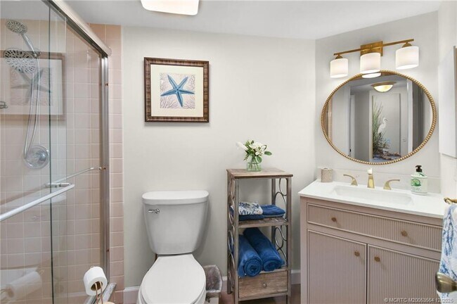 Building Photo - 9500 S Ocean Dr