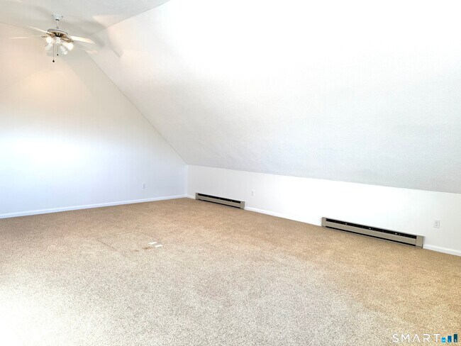 Building Photo - 94 Waldron Dr