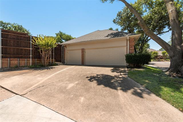 Building Photo - 5803 Still Forest Dr