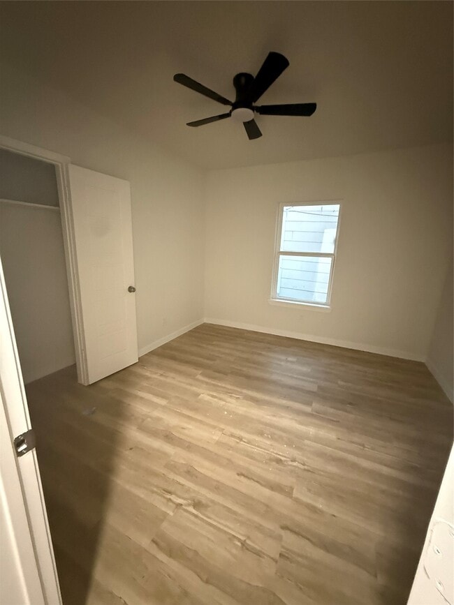 Building Photo - 7021 Canal St