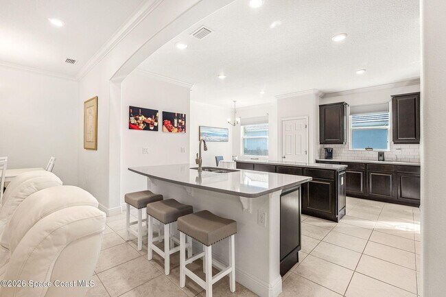 Building Photo - 6435 Montserrat Dr