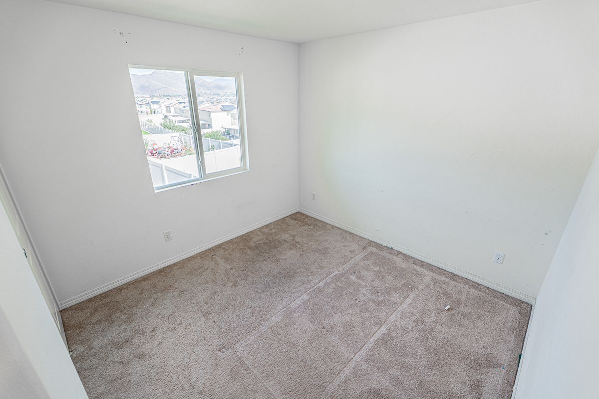 Building Photo - 32184 Rambling Ct