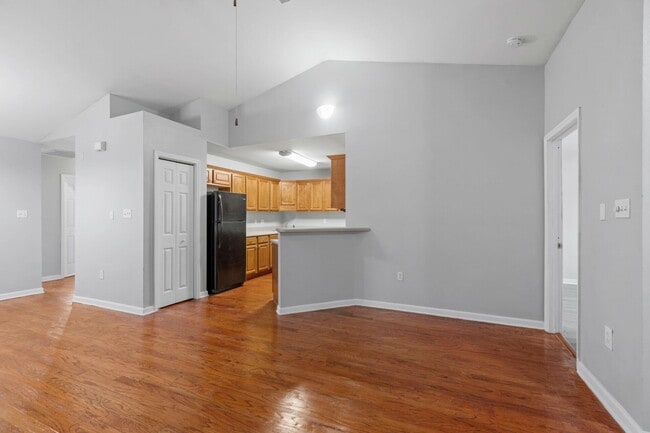 Building Photo - 1589 Quazar Rd