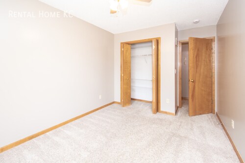 Building Photo - 17515 W 111th Ct