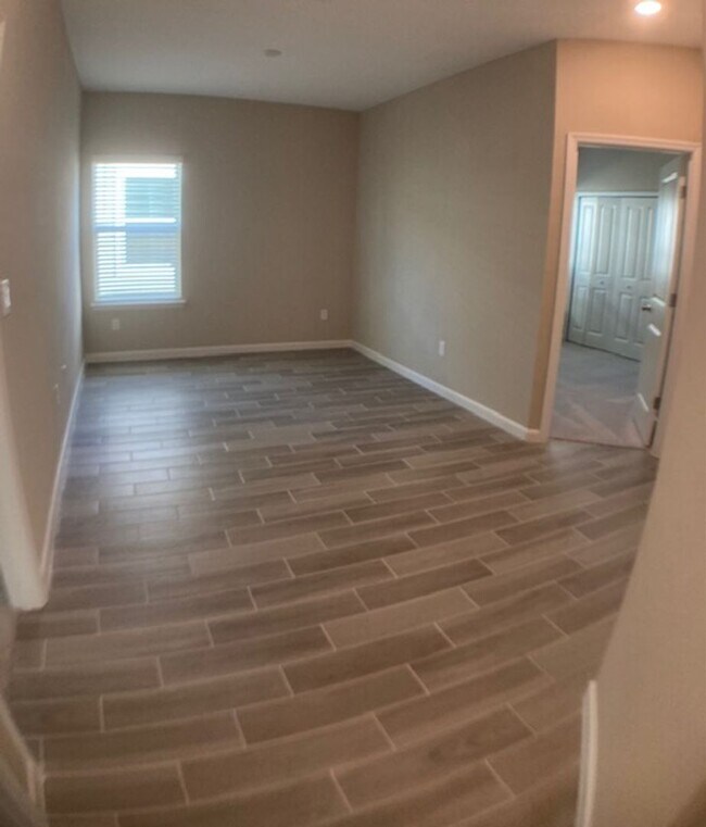 Building Photo - 10211 Moran Ct