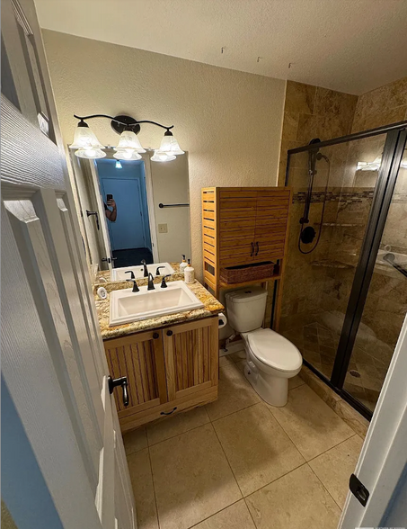 Building Photo - 3855 E Leonesio Dr