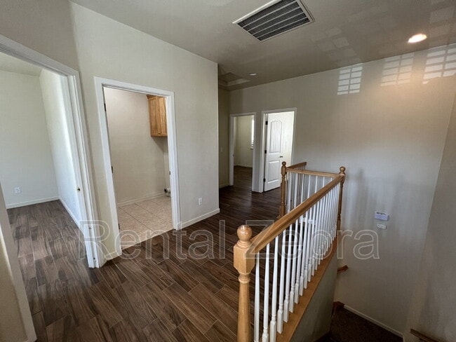 Building Photo - 1359 Rincon Dr