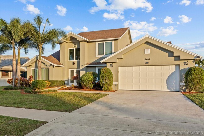 Building Photo - 2400 Seaford Dr