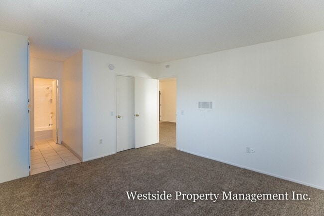 Building Photo - 6253 Lankershim Blvd