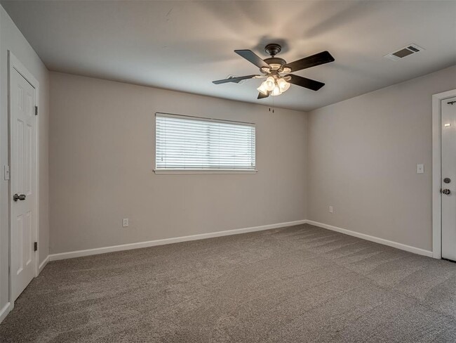 Building Photo - 8 South Ave