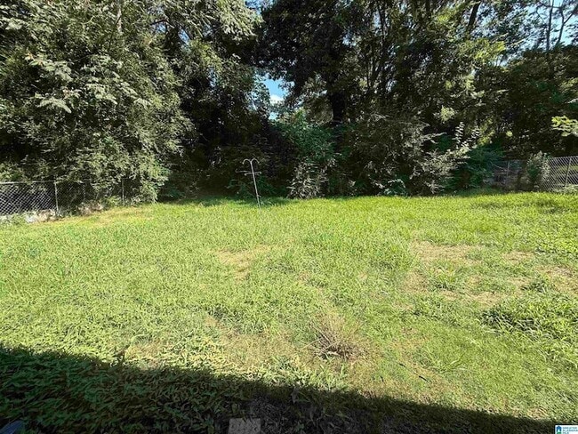 Building Photo - 907 77th Way S