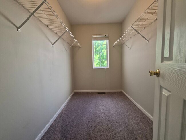 Building Photo - 3861 Slate Rd