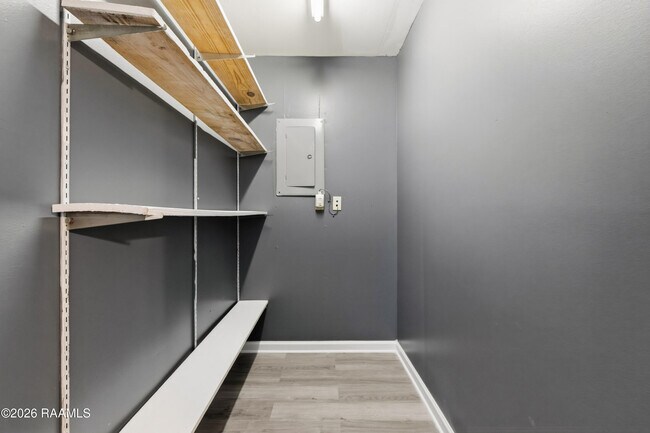 Building Photo - 106 Seattle St