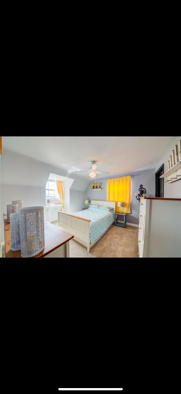 Building Photo - 10 Penn Dr