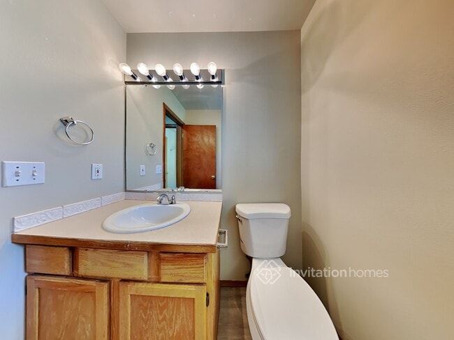 Building Photo - 5719 S 294th Pl