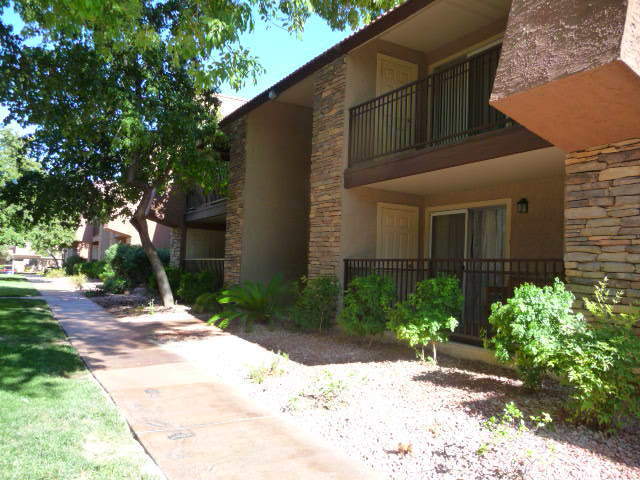 Building Photo - Centrally Located 1 Bedroom Condo in Guard...