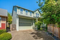 Building Photo - 10657 SW Adele Dr