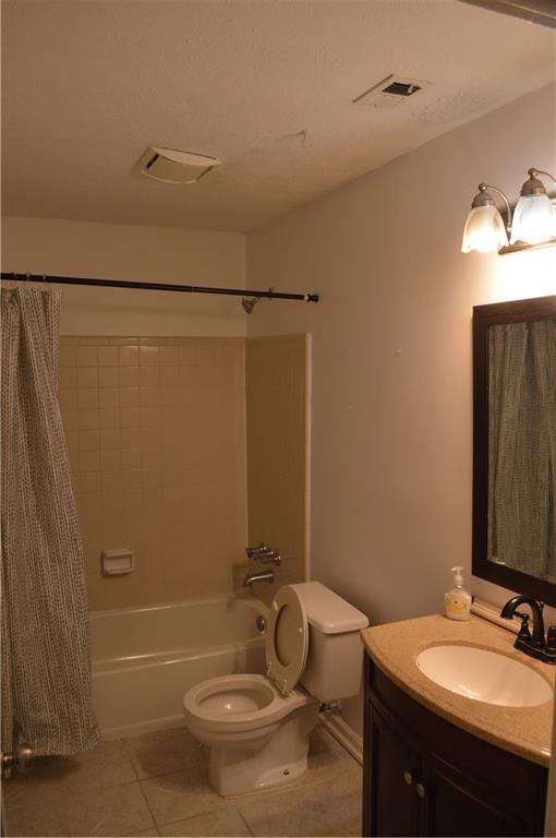 Building Photo - 527 Warm Springs Cir