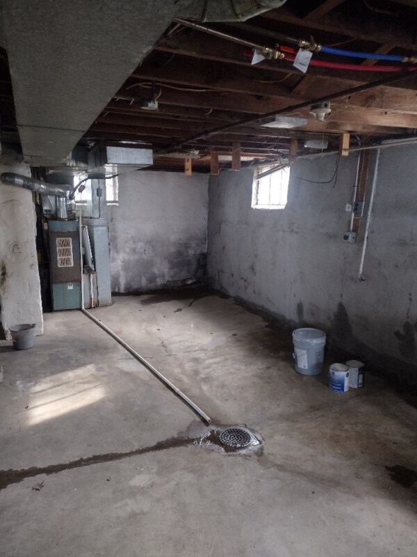 Building Photo - 629 Grand Ave