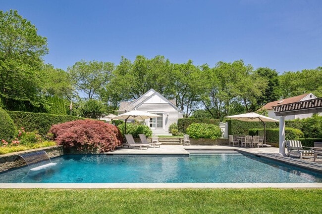 Building Photo - 33 Talmage Ln