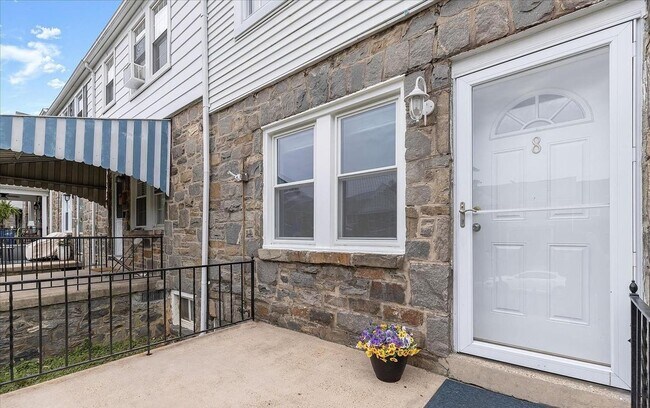 Building Photo - Updated 3BR Catonsville Townhome | Rear Parking + Deck
